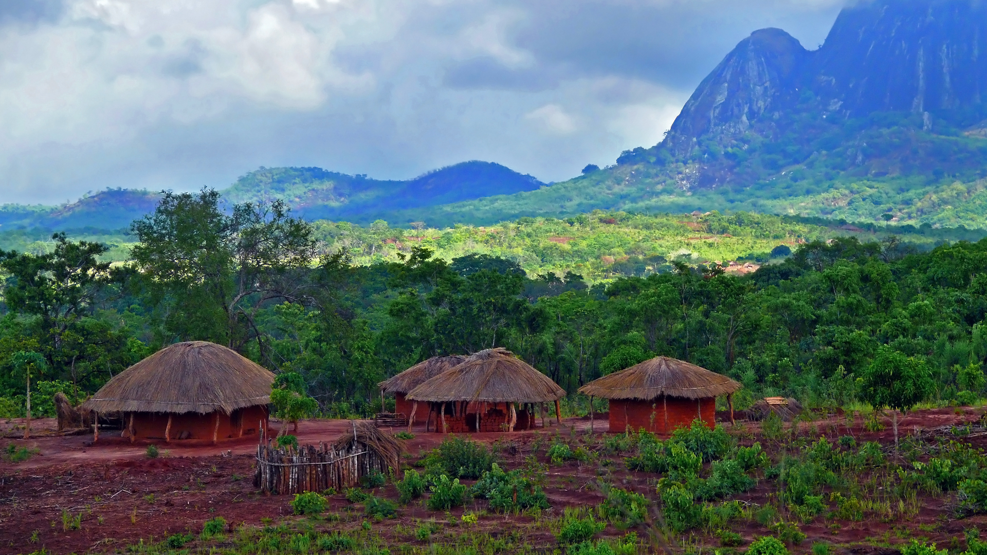 shutterstock 189358559 - Mozambique