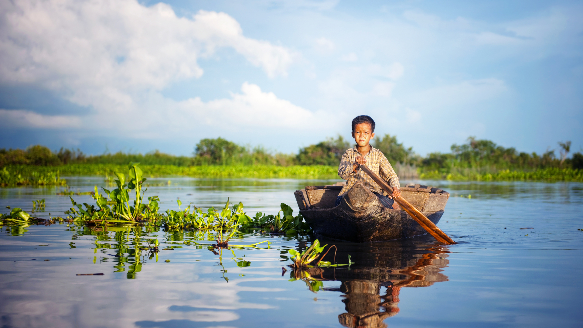 shutterstock 224788192 - Cambodia